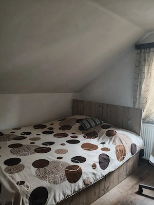 Apartament cu trei camere situat in vila -Busteni - imagine 6