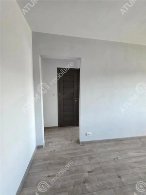 Apartament 2 camere renovat in zona Calea Cisnadiei din Sibiu - imagine 8