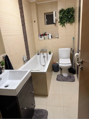 Vânzare apartament modern cu 2 camere utilat si mobilat+ loc parcare inclus - imagine 3