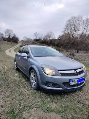 Vând Opel Astra H GTC  - imagine 3