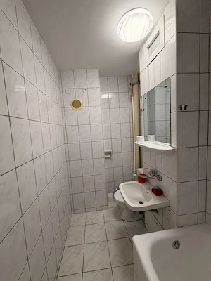 garsoniera obor-pasaj-metrou 3 minute - imagine 6