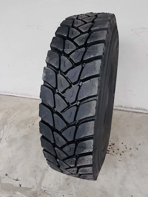 Anvelope Resapate (pentru camionul tau) - imagine 5