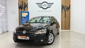 ** Volkswagen Jetta ** - imagine 3