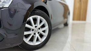 ** Volkswagen Jetta ** - imagine 9