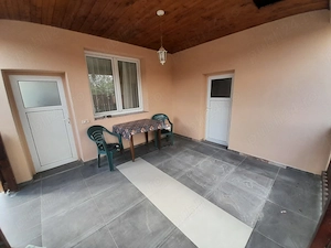 Închiriez casă în comuna Fântânele  - imagine 5
