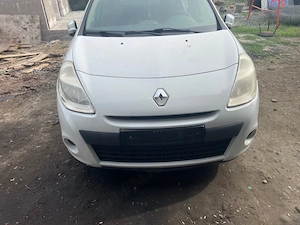 dezmembrez renault clio - imagine 4