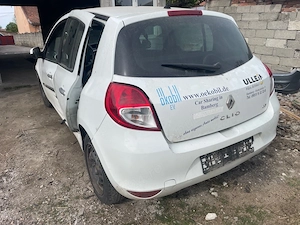 dezmembrez renault clio