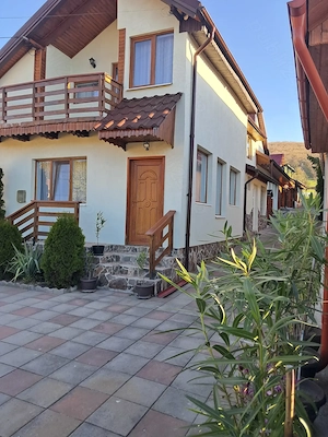 Casă de vânzare în Com Vâlcele jud Covasna la aproximativ 18 - 20 km de Bv si 10 km de Sfântu Ghe