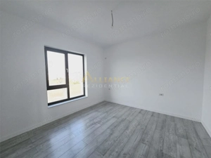 Vila individuala - 4 camere - 3 bai - beci - pod - 2 min de bulevardul principal - imagine 8