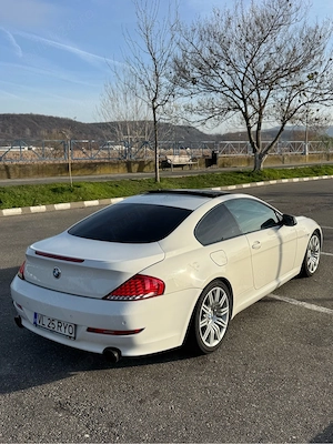 Bmw E63 635d 2010 - imagine 10