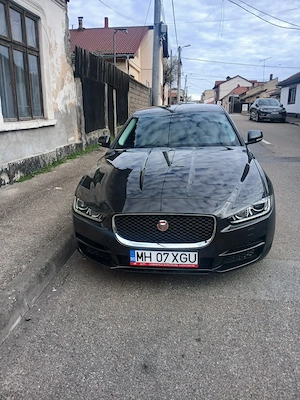 Vand Jaguar XE 2.0 diesel - imagine 2