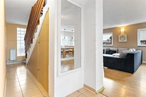 Casa individuala 4 camere cu garaj si curte | Sanpetru - imagine 18