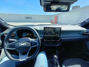 Dacia Bigster Extreme 1.2 TCe 140 | 4200 km | Ca nouă | Full | Garanție | Disponibil imediat - imagine 7