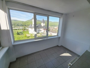 Apartament cu 2 camere de vânzare în zona 1 Mai - imagine 7