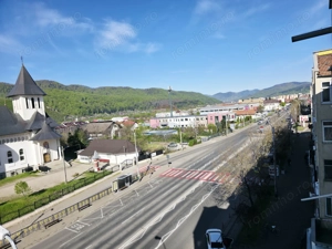 Apartament cu 2 camere de vânzare în zona 1 Mai - imagine 3