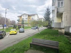 Apartament cu 4 camere de vânzare în zona Calea Romanului - imagine 2