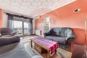 Apartament cu 3 camere pe Malul Muresului