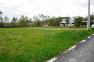 Teren Intravilan de 2.216 mp în Sarasău - imagine 5