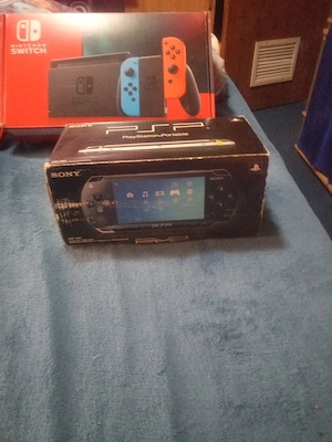 Sony PSP la cutie Cu accesorii schimb  - imagine 4