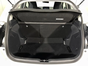 Toyota Yaris - imagine 11