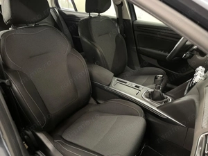 Renault Megane - imagine 10