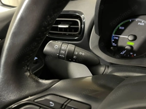 Toyota Yaris - imagine 16