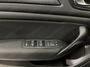 Renault Megane - imagine 16