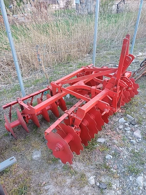 disc purtat in tirant cu 24 de talere pe rulment 2.3 m latime de lucru  - imagine 5