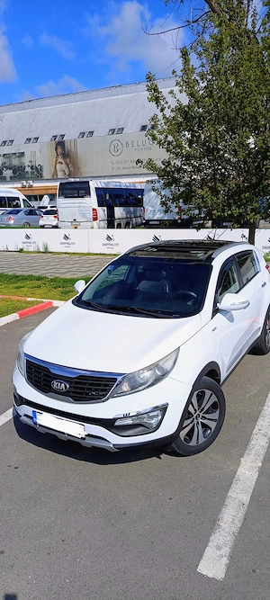 Vând Kia Sportage 