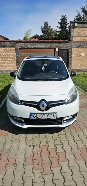 Renault Scenic  - imagine 3