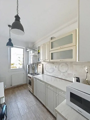 Apartament 2 camere, bloc nou, parcare, balcon, CT, AC, zona NTT-Bosch - imagine 4