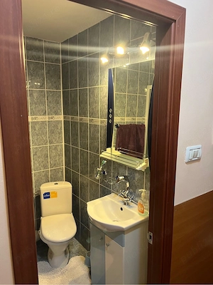 Vand apartament 2 camere - imagine 3