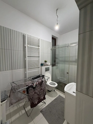 3 cam 100 mp centrala proprie boxa sub apartament zona Centrala - imagine 10