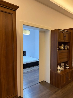 3 cam 100 mp centrala proprie boxa sub apartament zona Centrala - imagine 15