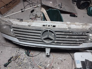 Parte fata Mercedes Sprinter - imagine 2