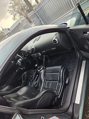 Audi TT 1.8t qattro - imagine 4