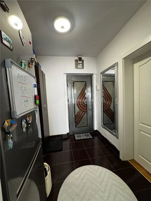 Apartament 2 semidecomandat, etaj 7, mobilat, utilat - Valea Rosie - imagine 8