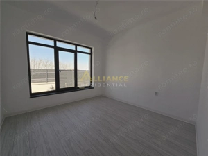 Casa individuala- 4 camere- placa de beton- 600m de STV - imagine 7