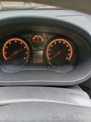 Opel corsa 1.2 benzina+gpl - imagine 4