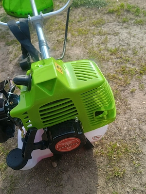 motocoasă de umăr 