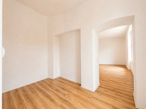 Apartament cu 4 camere - Ultracentral - IMOBIHOR - 189 000   - imagine 6