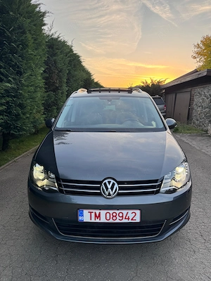 VW Sharan 2.0TDI 140CP - DSG (automat)   7 LOCURI   Panorama   Alcantara   LED   Xenon   HIGHLINE - imagine 4