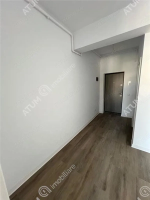 Garsoniera de 41 mp balcon parcare zona Brana Selimbar - imagine 18