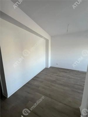 Garsoniera de 41 mp balcon parcare zona Brana Selimbar - imagine 16