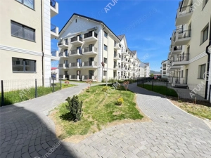 Garsoniera de 41 mp balcon parcare zona Brana Selimbar - imagine 11
