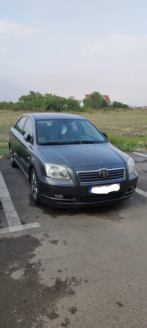 Toyota Avensis T25 