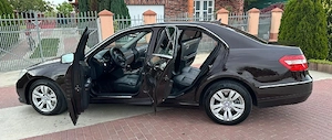 Mercedes E 200 2.2 Cdi an 2010 euro 5 inmatriculat ro. acte la zi fiscal pe loc    - imagine 9