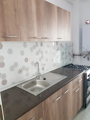 Garsoniera Exigent Plaza Residence de inchiriat - imagine 2