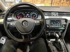 VW Passat 1.8 benzina automata  - imagine 6