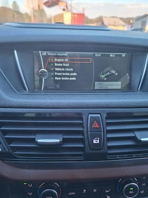 BMW X1 xDrive xLine 2015 FACELIFT Impecabil - imagine 9